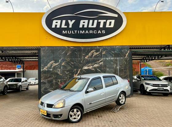 RENAULT CLIO 1.6 PRIVILÉGE SEDAN 16V FLEX 4P MANUAL RENAULT CLIO 1.6 PRIVILÉGE SEDAN 16V FLEX 4P MANUAL